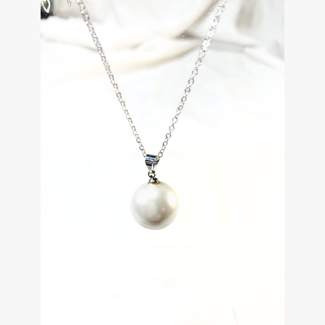 Single White Cultured Pearl Necklace (Tonga)