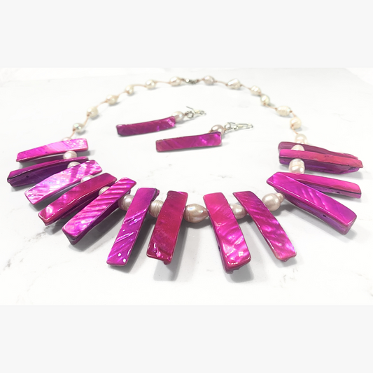 Tongan Shells & White Baroque Pearls Necklace & Earrings