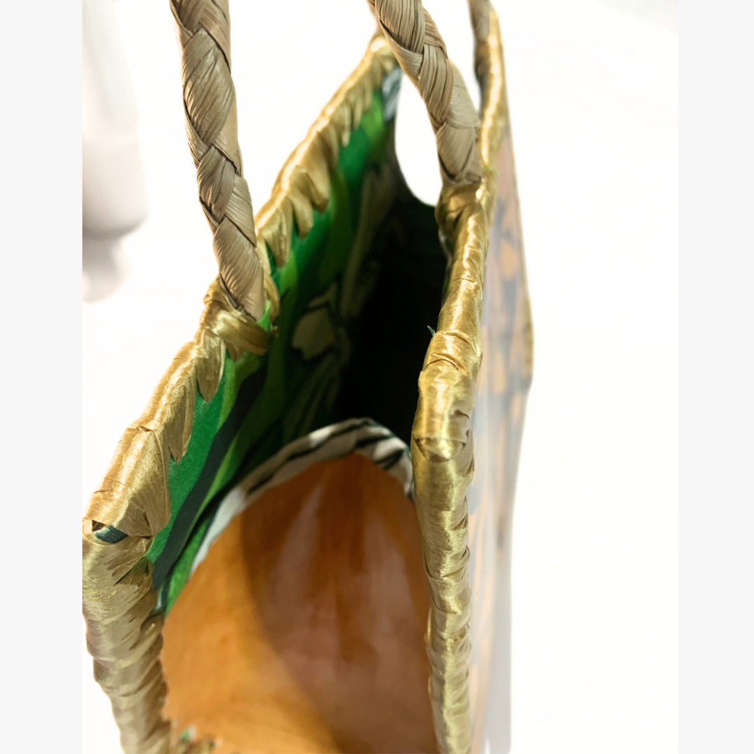 Handcrafted Tapa Handbag (Painted Turtle)