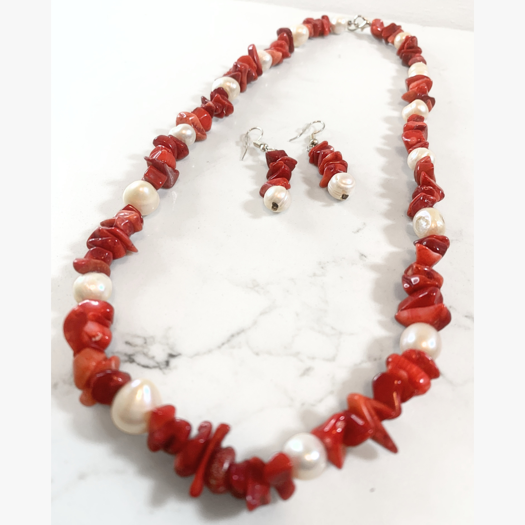 Cultured White Baroque Pearls with Red Shells Necklace & Earrings
