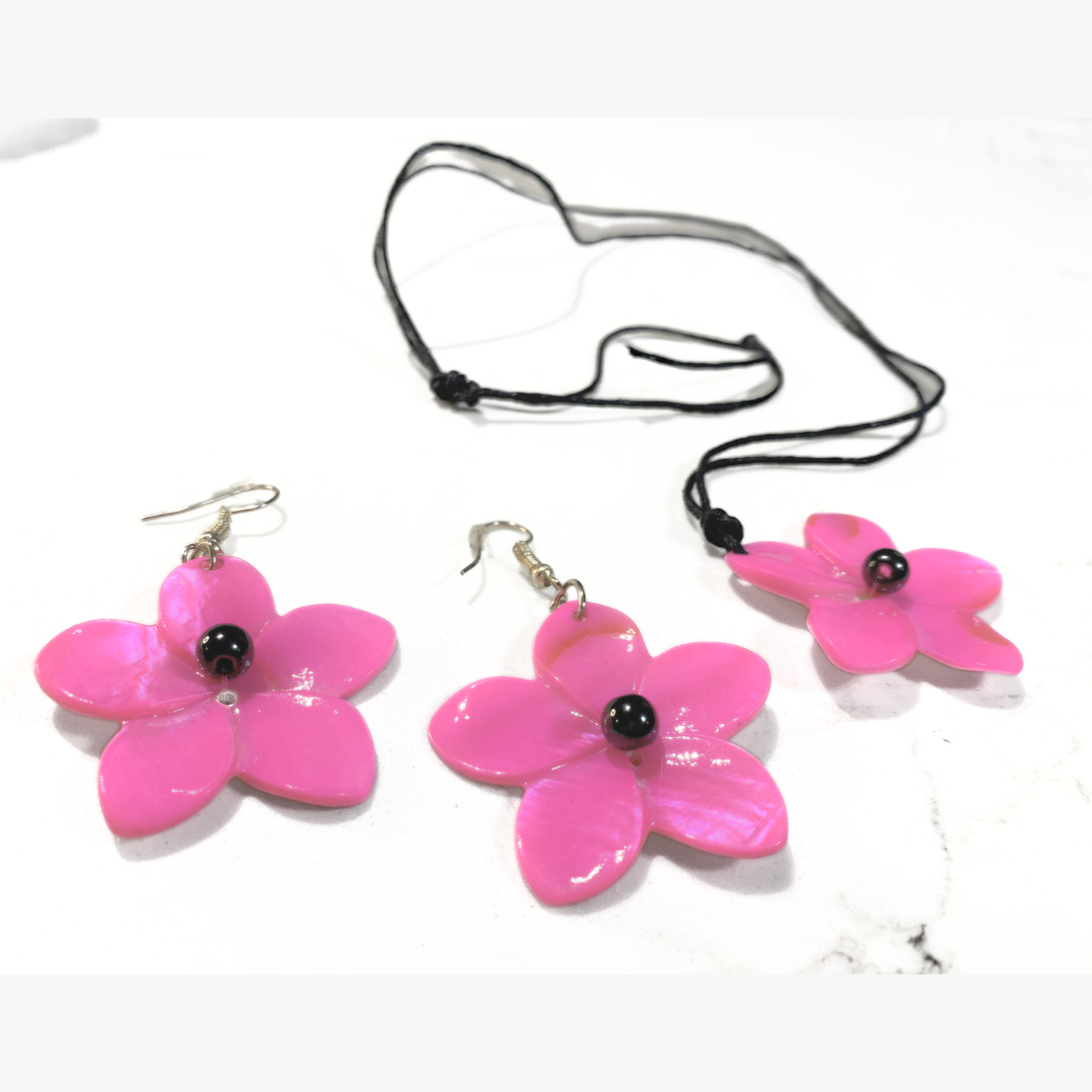 Bright Pink Shell & Black Bead Necklace & Earrings