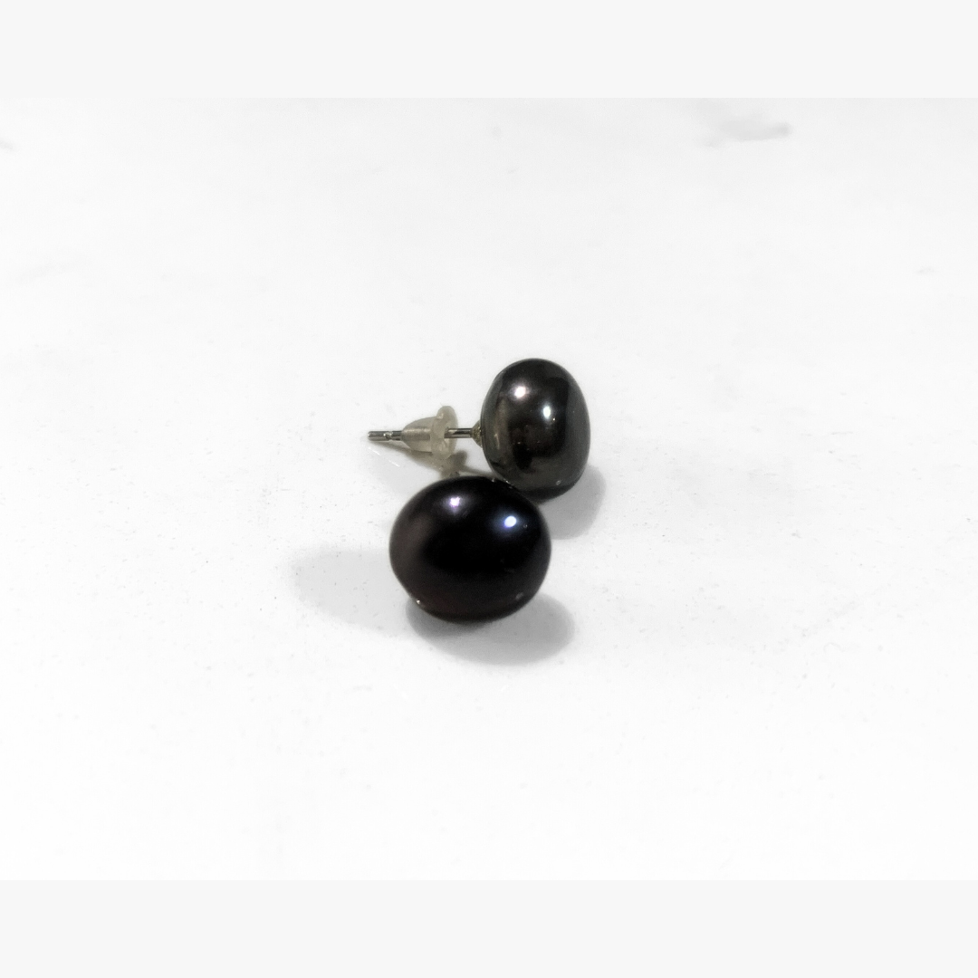 Cultured Black Mabe Pearl Earrings