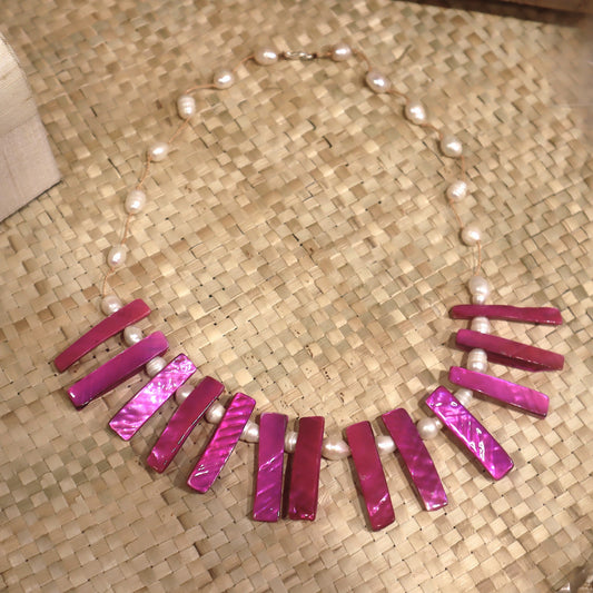 Tongan Shells & White Baroque Pearls Necklace & Earrings