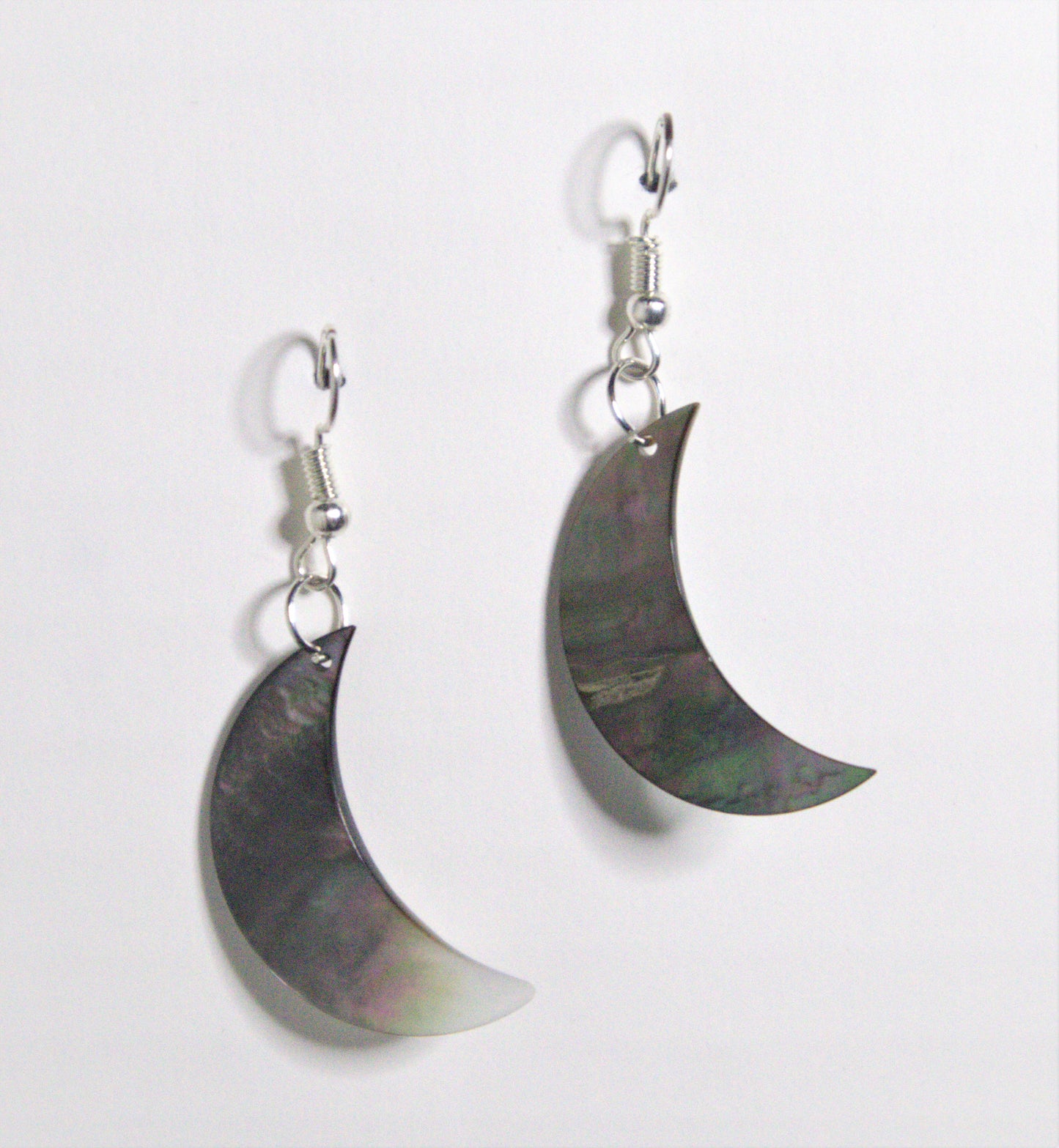 Moon Shaped Shell Necklace & Earrings