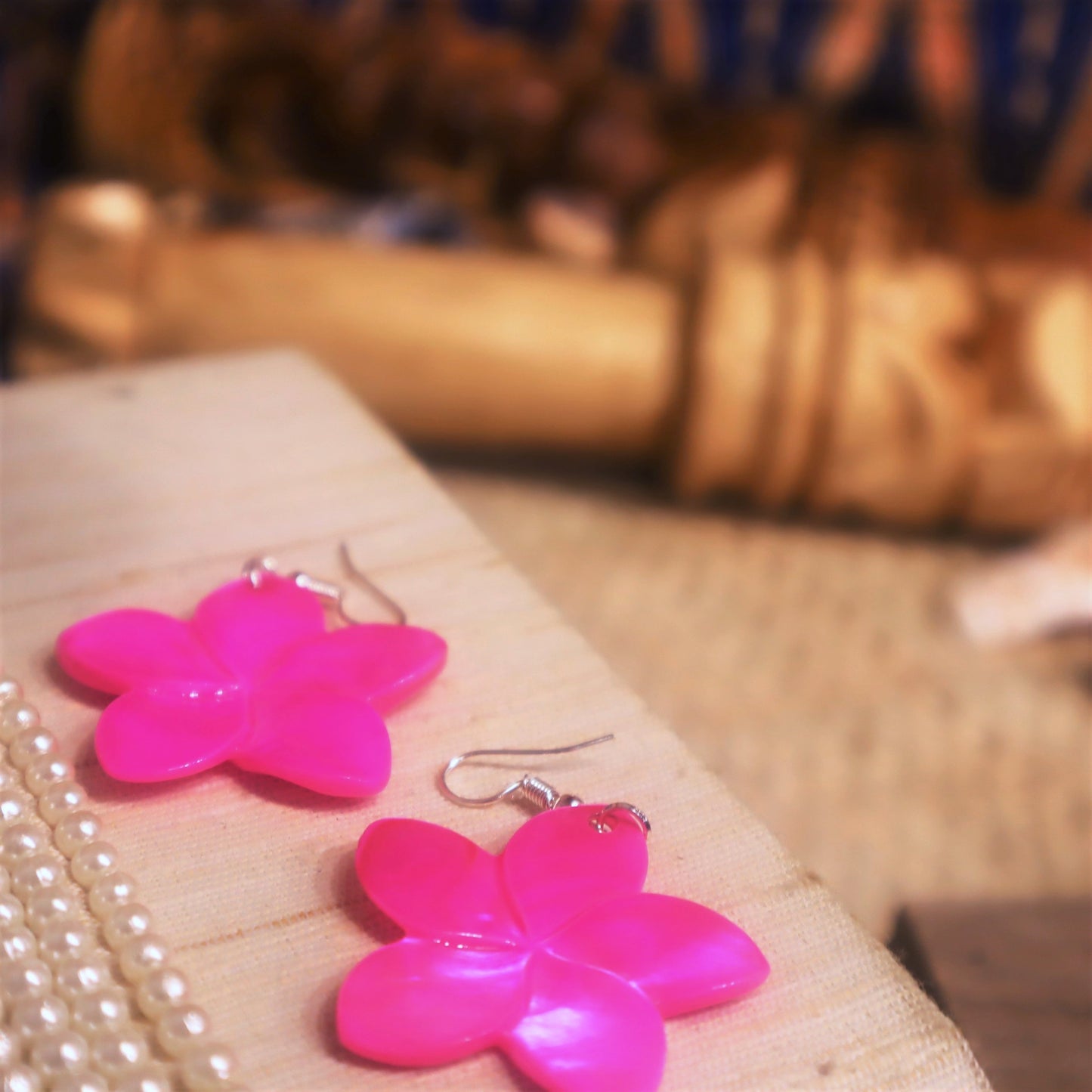 Hot Pink Shell Necklace & Earrings